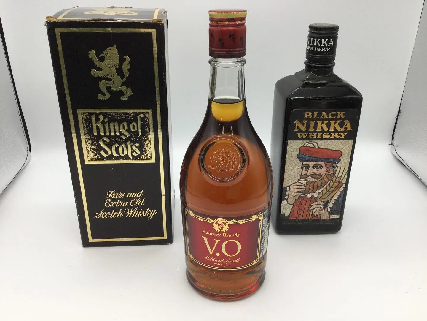 に*ん様 【実家の断捨離】　洋酒 ブランデー ウイスキー 古酒　まとめ売り　セッ 酒】こんなの買取りました！《ウイスキー｜ブランデー｜焼酎
